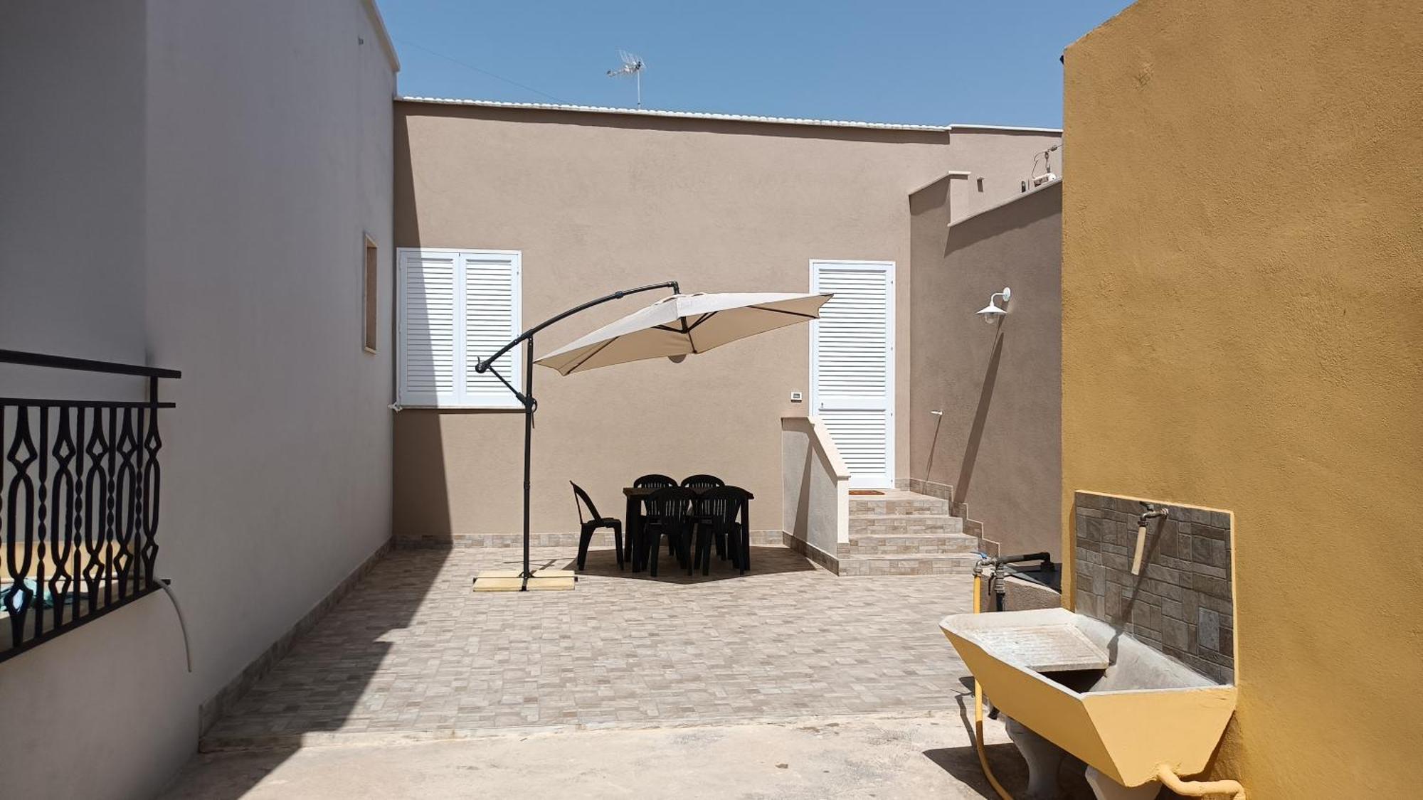 Scirocco E Maestrale Villa เปโตรสิโน ภายนอก รูปภาพ