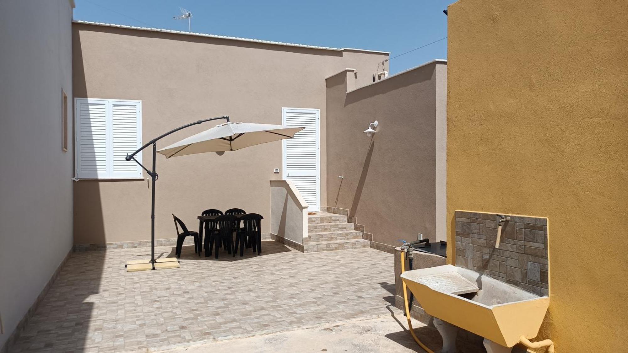 Scirocco E Maestrale Villa เปโตรสิโน ภายนอก รูปภาพ
